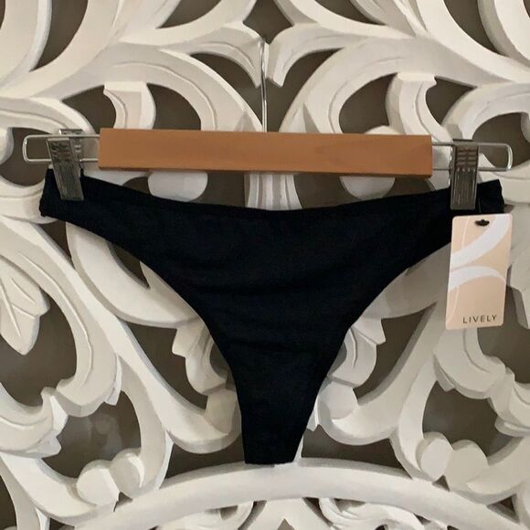 Lively Black Cotton Thong - Picture 9 of 9